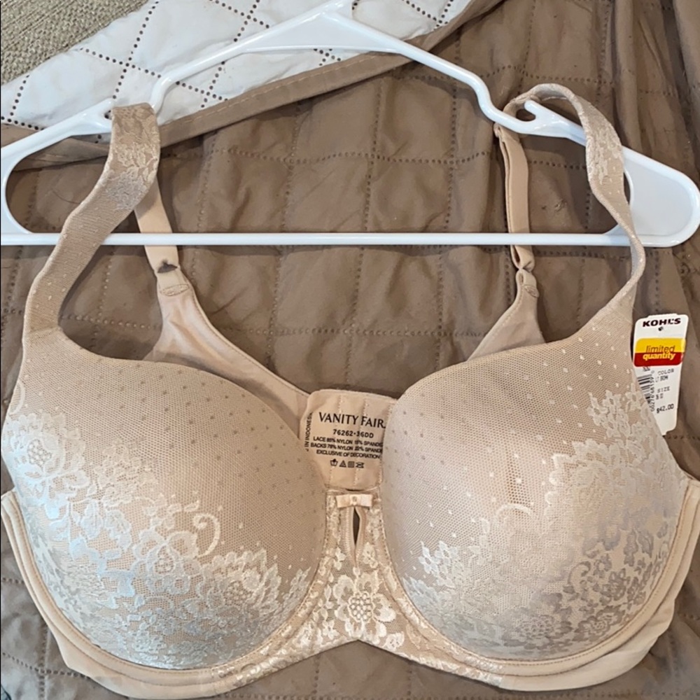 Vanity Fair Lace Bra